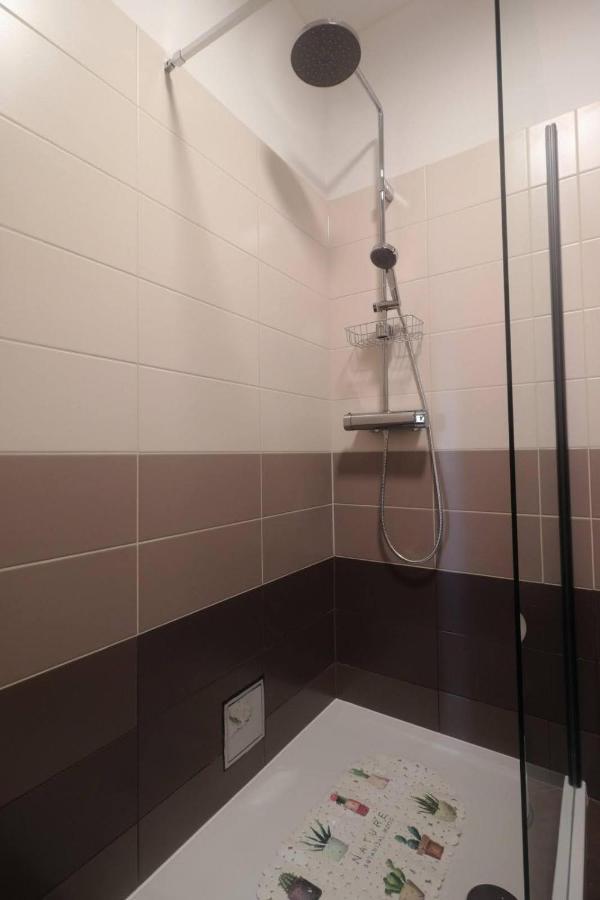 Apartman Studio Pesja Omišalj Dış mekan fotoğraf